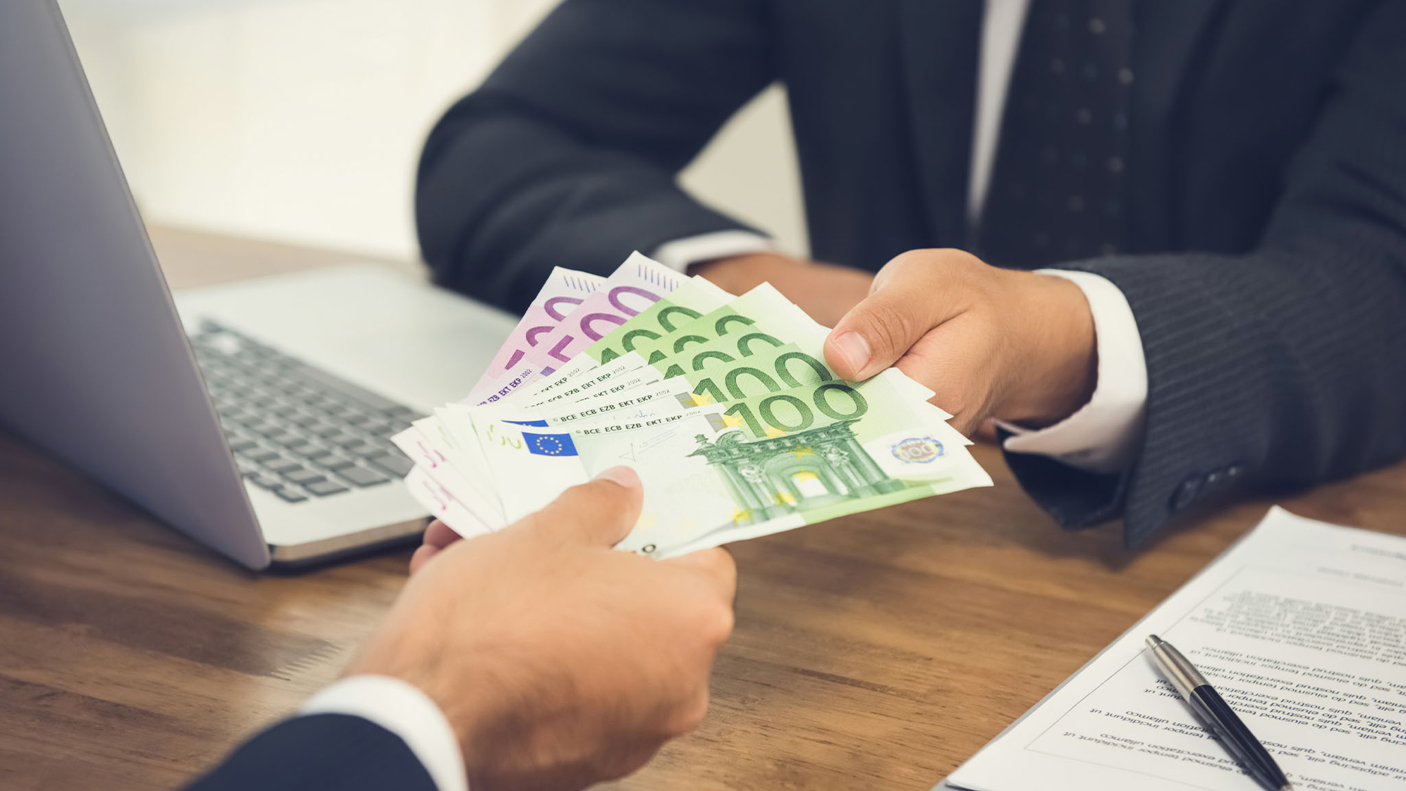 Wie man Einfach einen Kredit Bekommt